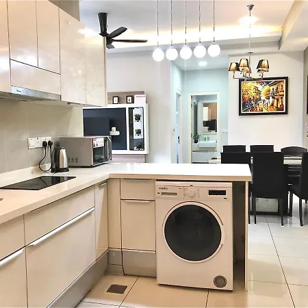 Takuro Homestay Petaling Jaya Exterior photo